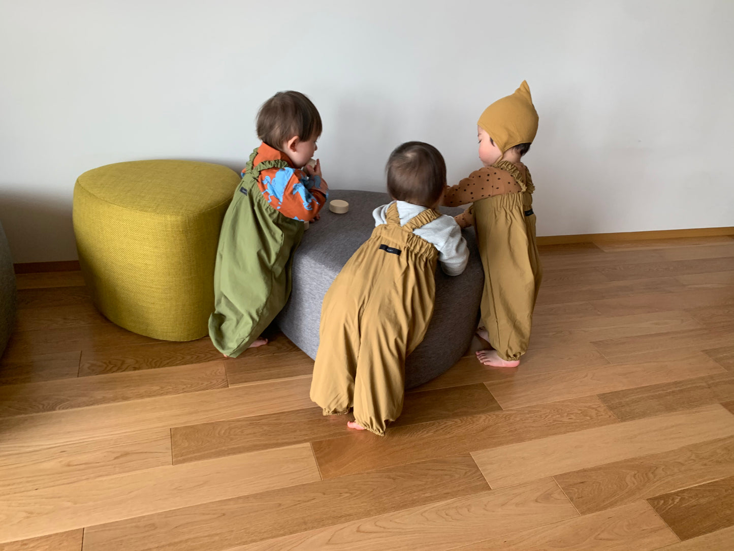 PLAYWEAR Beige/Khaki